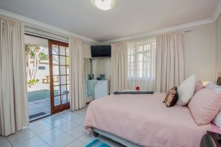 accommodation walmer double de luxe room7 walmer villiers self catering2 accommodation walmer double de luxe room7 walmer villiers self catering2